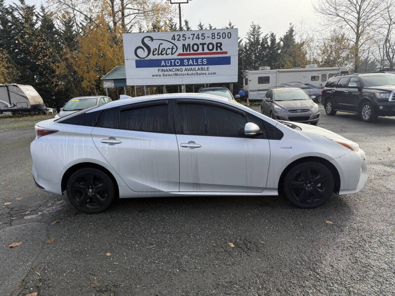 2016 Toyota Prius Three Touring