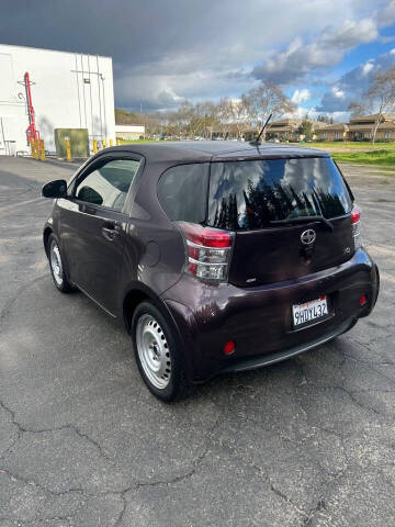 2013 Scion iQ