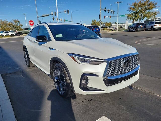 2025 Infiniti QX55 Essential