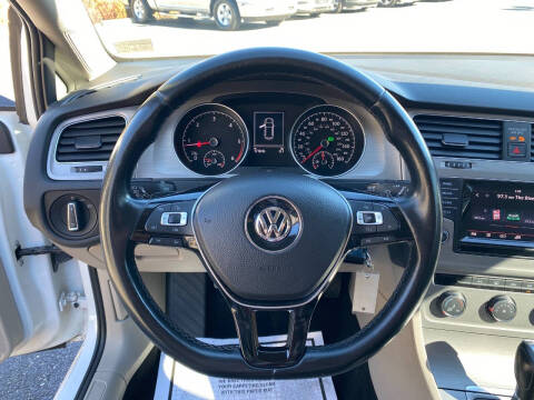 2015 Volkswagen Golf TDI S
