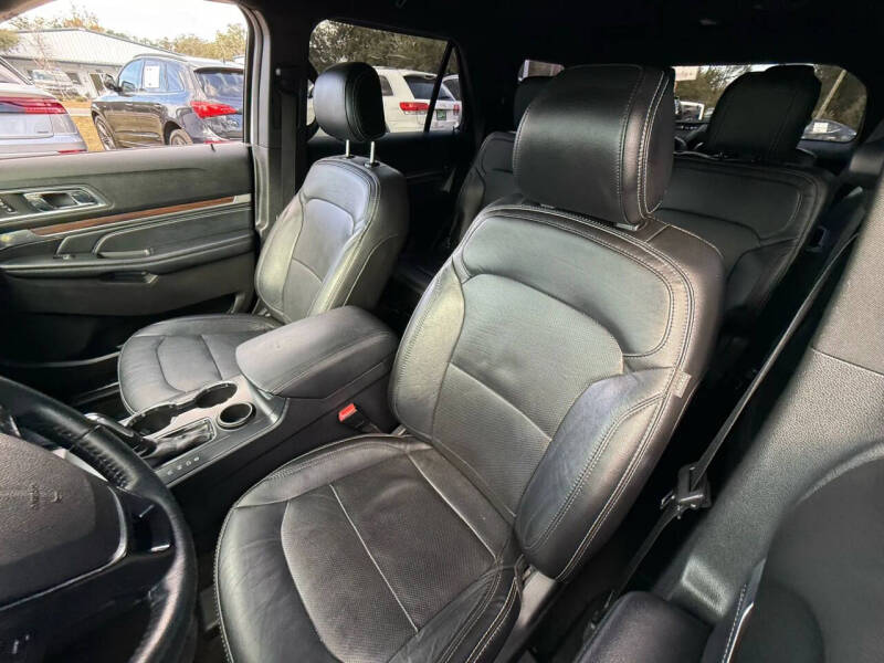 2017 Ford Explorer Limited