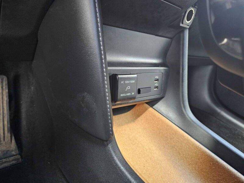 2022 Mazda MX-30 EV Premium Plus