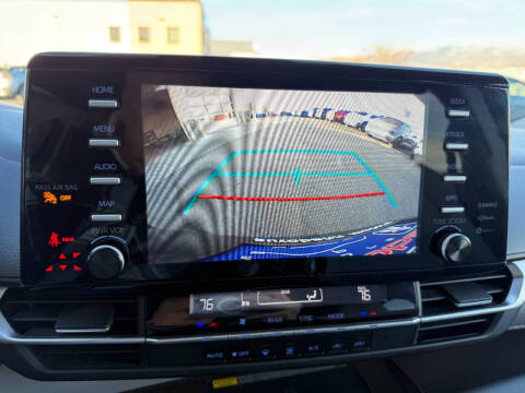 2024 Toyota Sienna LE 8-Passenger