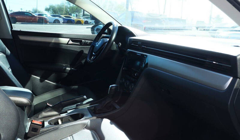 2022 Volkswagen Passat SE