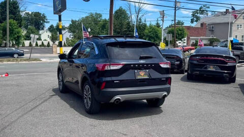2021 Ford Escape SEL