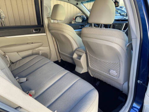 2011 Subaru Outback 2.5i Premium