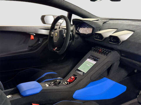 2021 Lamborghini Huracan STO