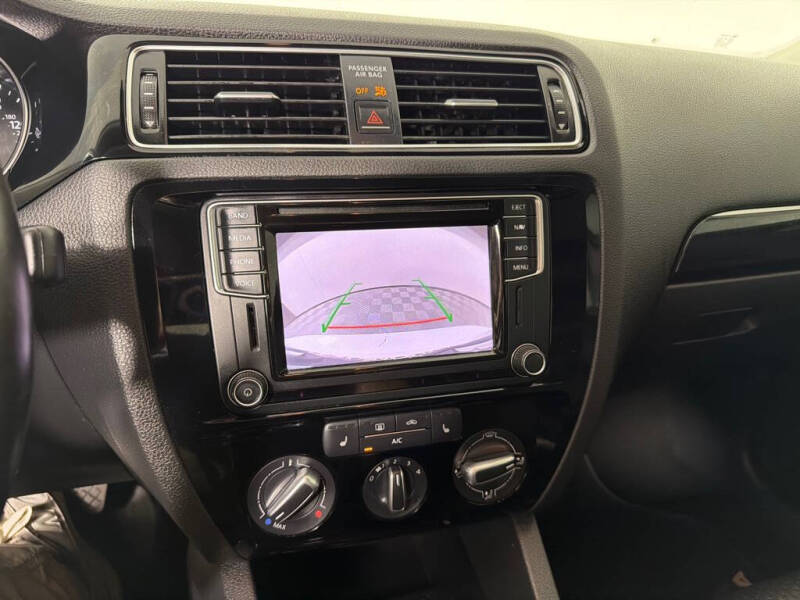 2016 Volkswagen Jetta
