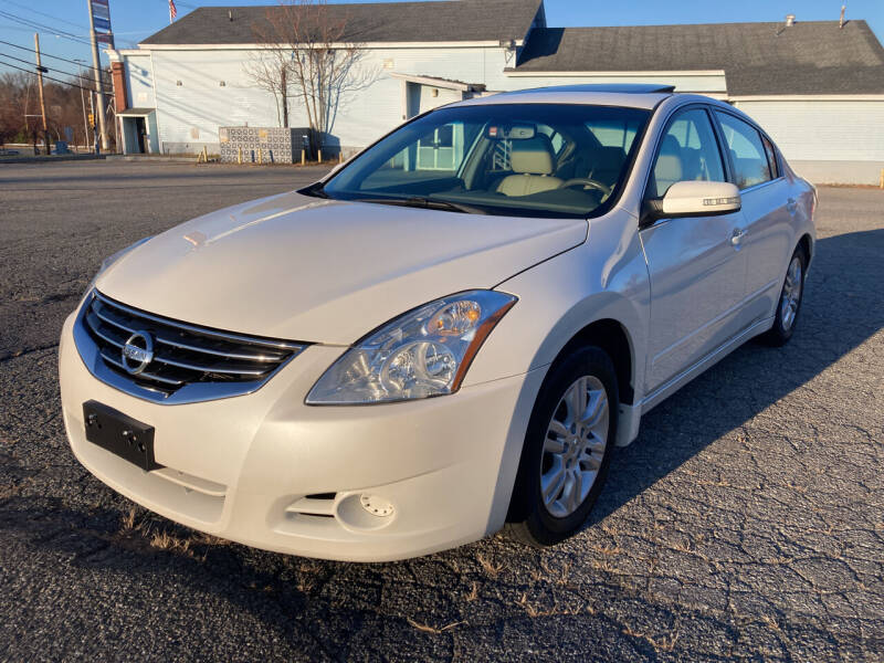 2010 Nissan Altima for sale at D'Ambroise Auto Sales in Lowell MA