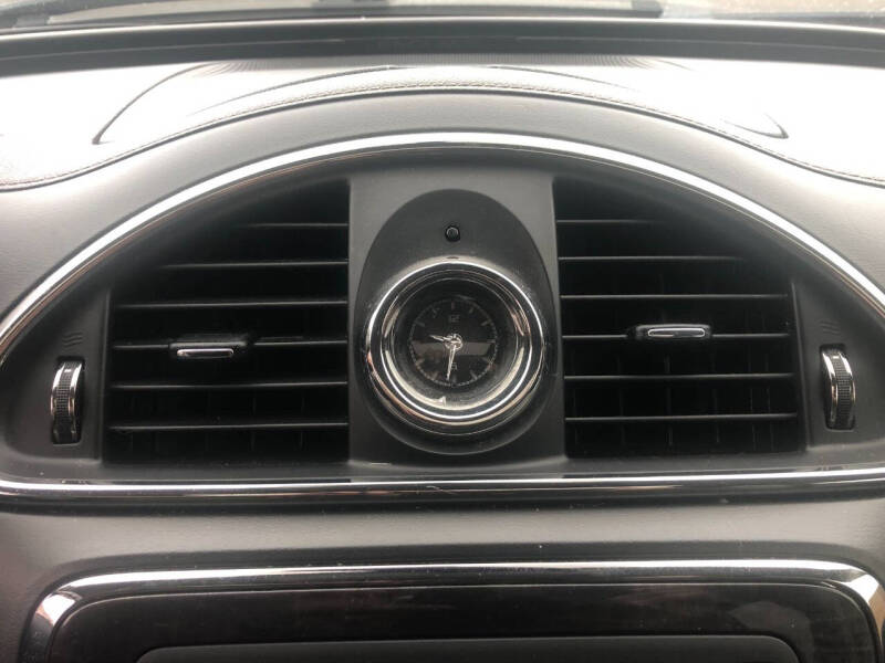 2017 Buick Enclave Leather