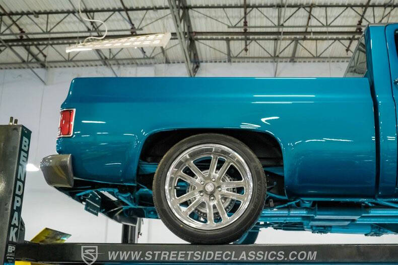 1987 GMC R/V 1500 Series