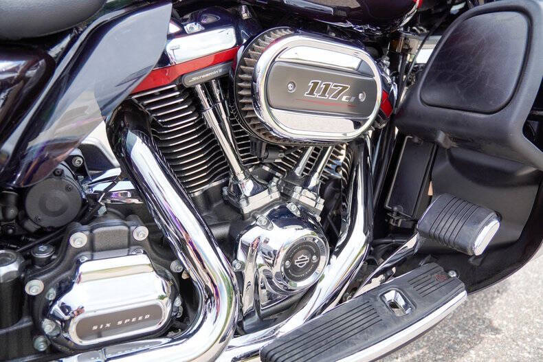 2020 Harley-Davidson CVO Tri Glide