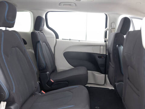 2021 Chrysler Pacifica Touring