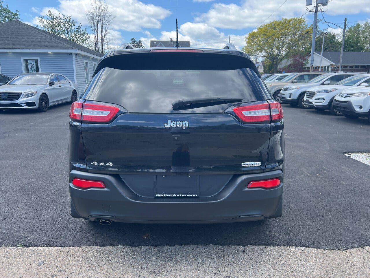 2015 Jeep Cherokee for sale at Gujjar Auto Plaza Inc in Schenectady, NY