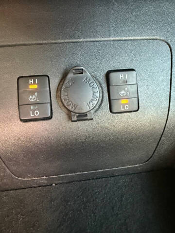 2014 Toyota Prius Plug-in Hybrid