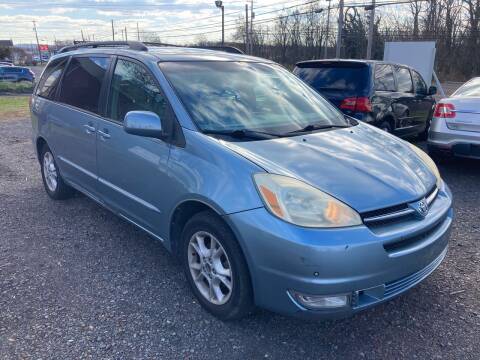 2005 Toyota Sienna for sale at KOB Auto SALES in Hatfield PA