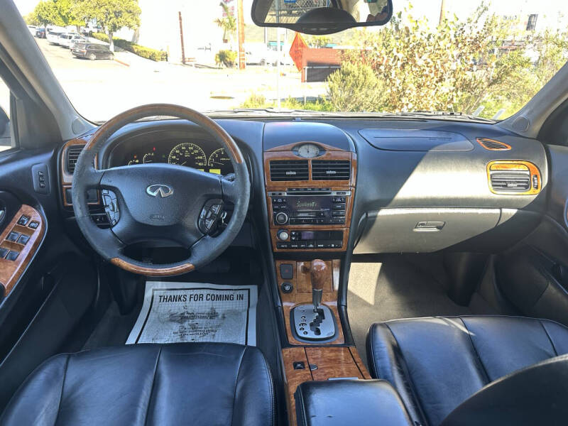 2003 Infiniti I35
