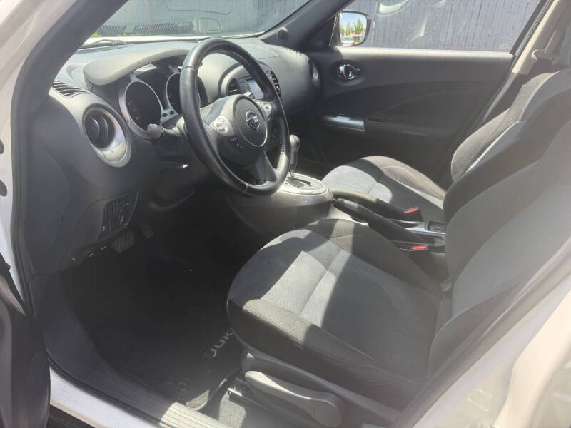 2017 Nissan JUKE SV