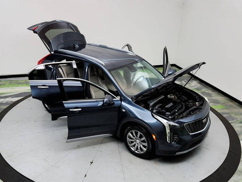 2019 Cadillac XT4 Premium Luxury