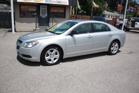 2012 Chevrolet Malibu for sale at eAutoTrade in Evansville IN