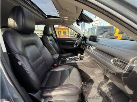 2021 Mazda CX-5 Carbon Edition