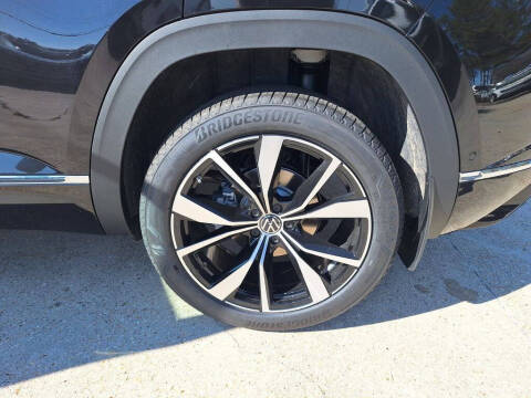 2026 Volkswagen Atlas Cross Sport SEL Premium R-Line 4Motion