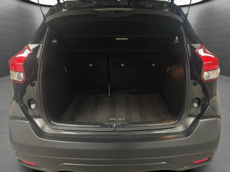 2019 Nissan Kicks SV