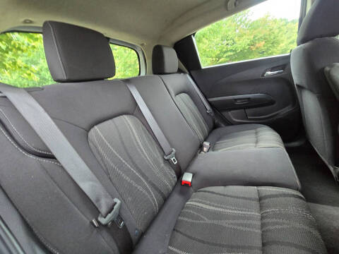 2015 Chevrolet Sonic LT Auto
