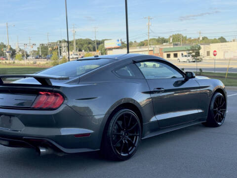 2019 Ford Mustang EcoBoost