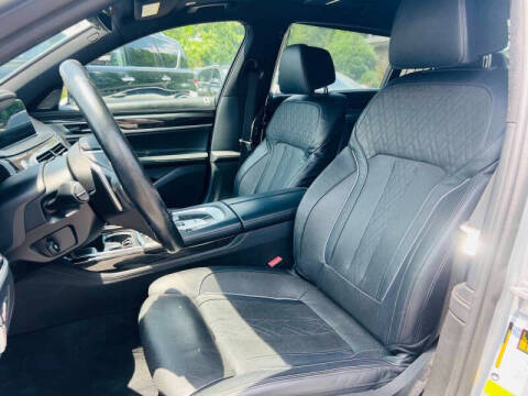 2017 BMW 7 Series 740i