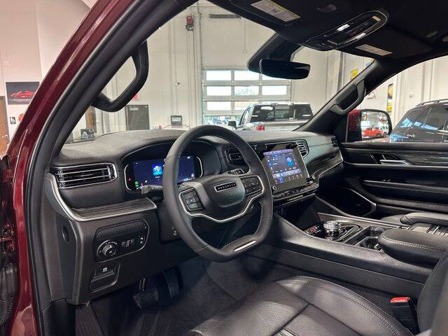 2022 Jeep Wagoneer Series III