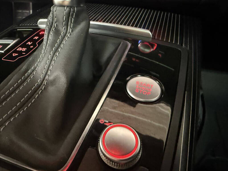 2014 Audi RS 7 4.0T quattro Prestige