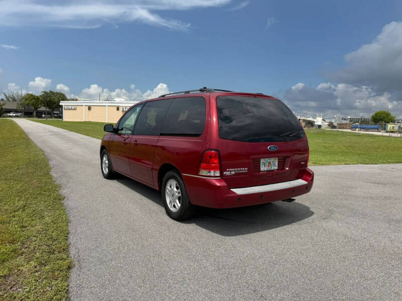 2004 Ford Freestar SEL