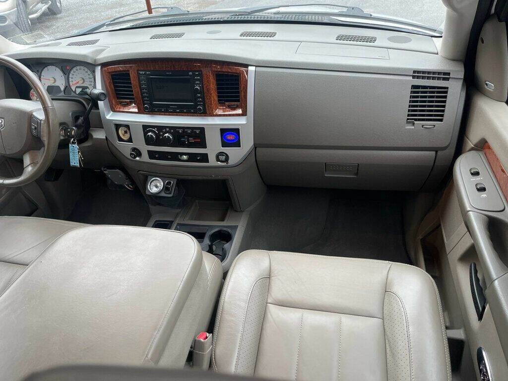 2007 Dodge Ram 3500 39