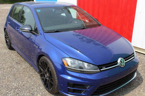 2016 Volkswagen Golf R 4Motion