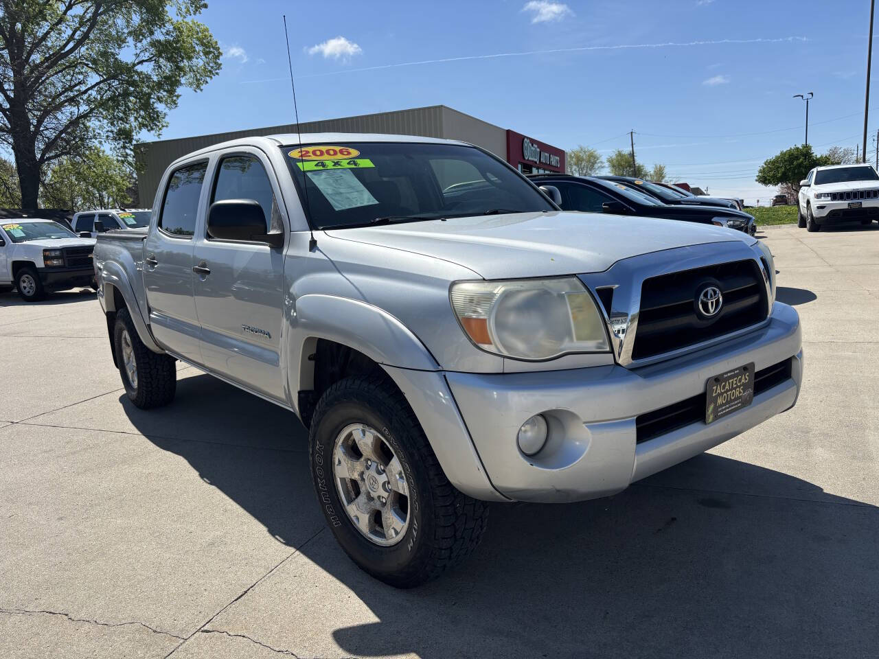 2006 Toyota Tacoma SR's photo
