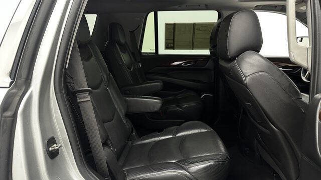 2019 Cadillac Escalade Luxury