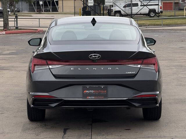2023 Hyundai Elantra