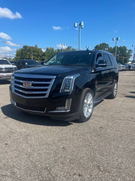 2020 Cadillac Escalade for sale at R&R Car Company in Mount Clemens MI