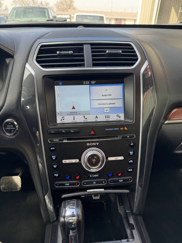 2017 Ford Explorer Platinum