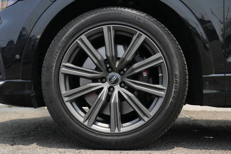 2022 Audi SQ8 4.0T quattro Prestige