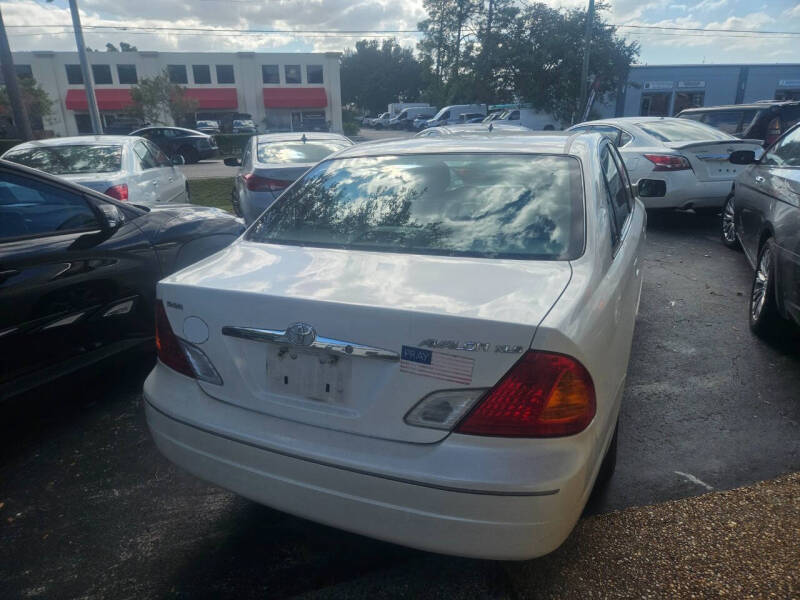 2002 Toyota Avalon XLS