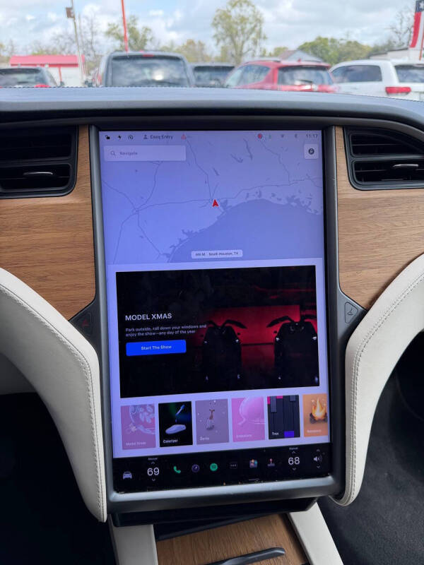 2019 Tesla Model X Standard Range