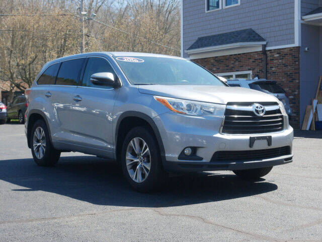 2016 Toyota Highlander for sale at Canton Auto Exchange in Canton CT