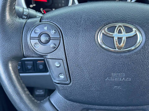 2010 Toyota Sequoia Limited