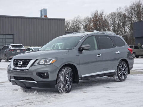 2020 Nissan Pathfinder Platinum