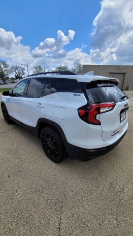 2022 GMC Terrain SLT