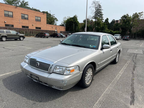 2008 Mercury Grand Marquis for sale at Fulton Used Cars in Hempstead NY