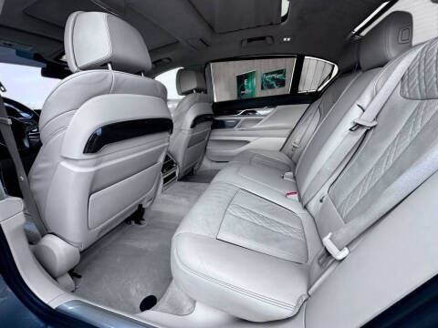 2016 BMW 7 Series 740i