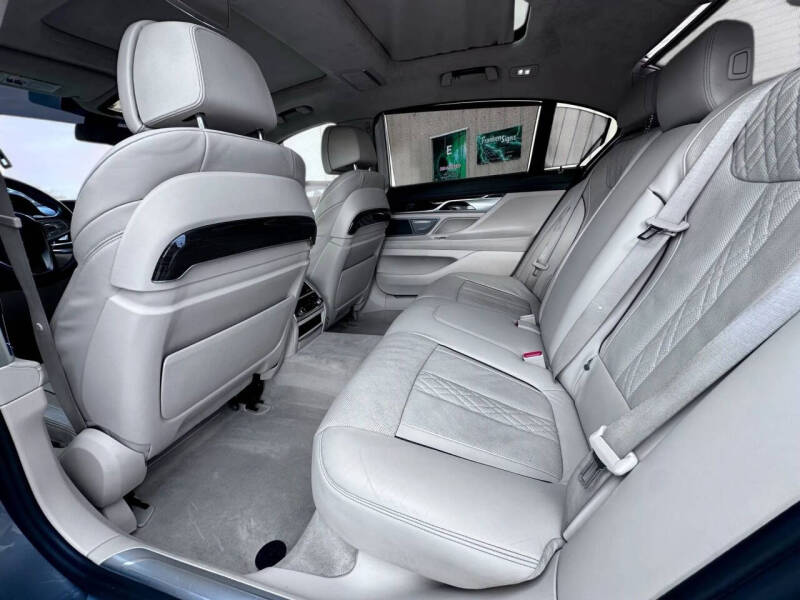 2016 BMW 7 Series 740i